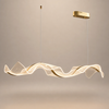 Arcs Vague Métal Doré Sculptural et Aérien