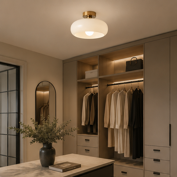 Plafonnier Sphère Verre Opalin et Laiton Minimaliste Design Moderne Boule - Salon Salle à Manger Chambre — Vesta