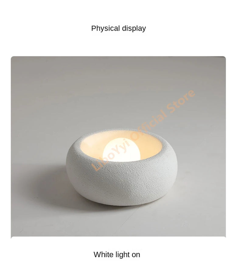 Léonore Sphères Métal Blanc Minimaliste