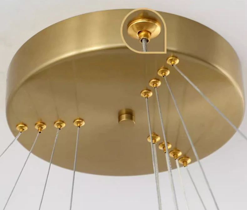 Skov Sphère Verre Opalin Minimaliste et Métal Noir
