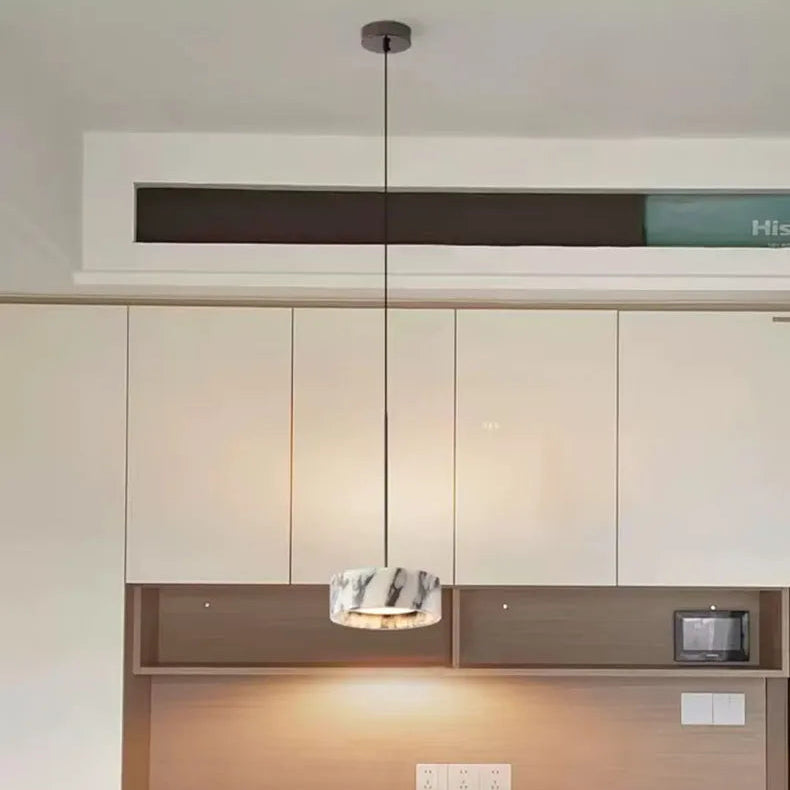 Suspension Cylindre Marbre Blanc Minimaliste Design - Chambre Salon Cuisine — Kyoto