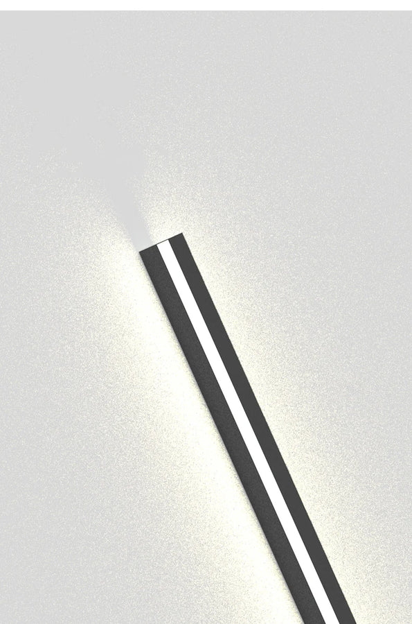 Aurelia Ligne Métal Noir Minimaliste