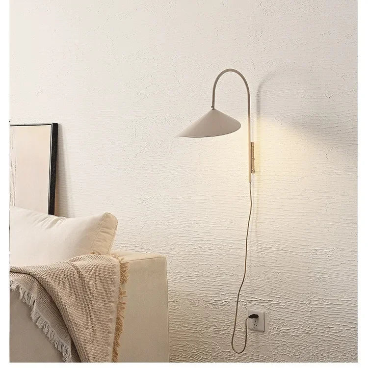 Patrícia Chapeau Métal Blanc Minimaliste