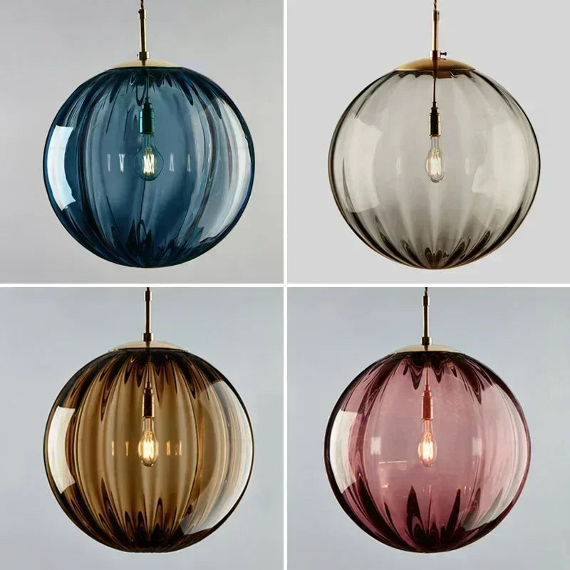 Suspension Sphère Verre Coloré et Laiton Épuré Design Boule - Cuisine Salon Salle à Manger — Mimosa