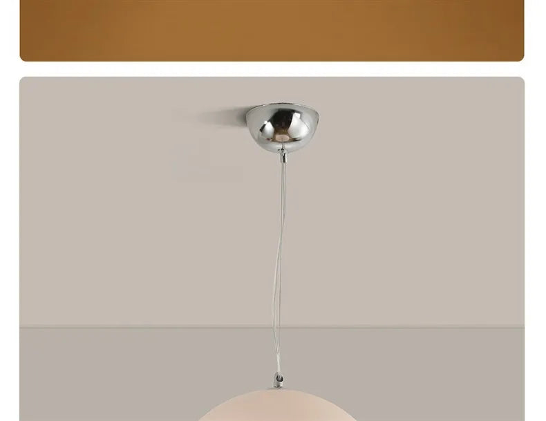 Léon Sphère Anneaux Métal Doré Art Déco