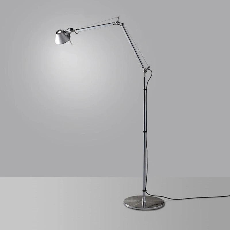Lampadaire Bras Articulé Acier Chromé Minimaliste Design - Salon Bureau Chambre — Aura