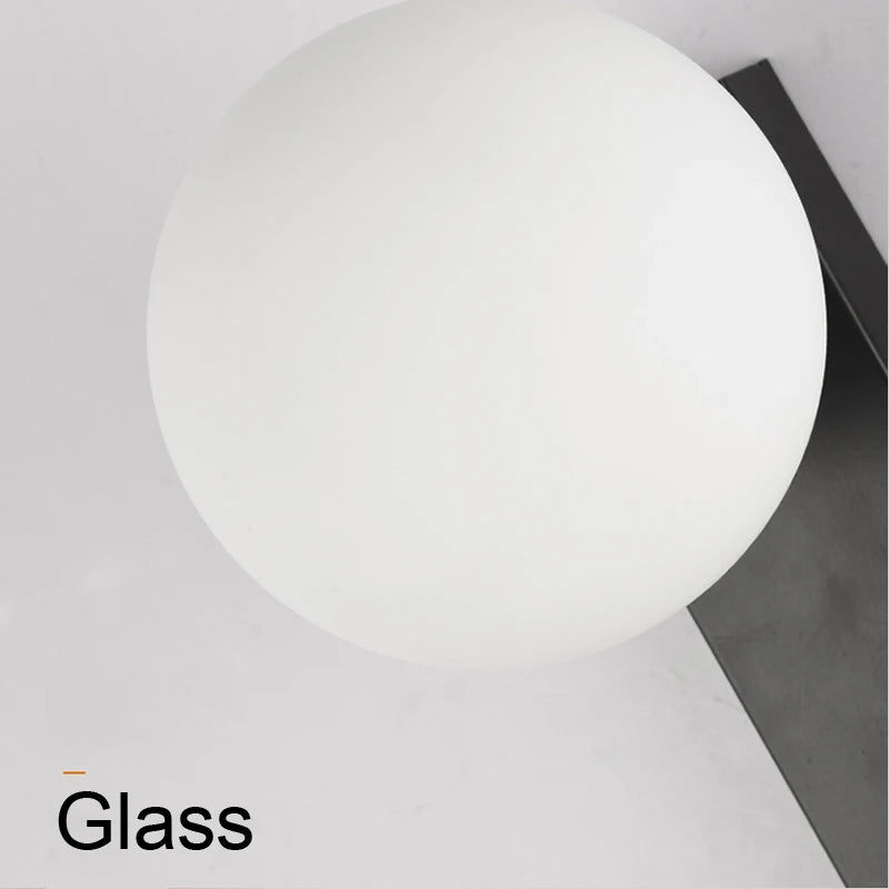 Lumis267 Sphères Verre Opalin et Laiton Bruni