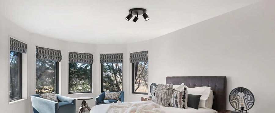 Suspension Rail Cylindres Acier Noir Mat Minimaliste Design - Chambre Salon Cuisine — Réglette