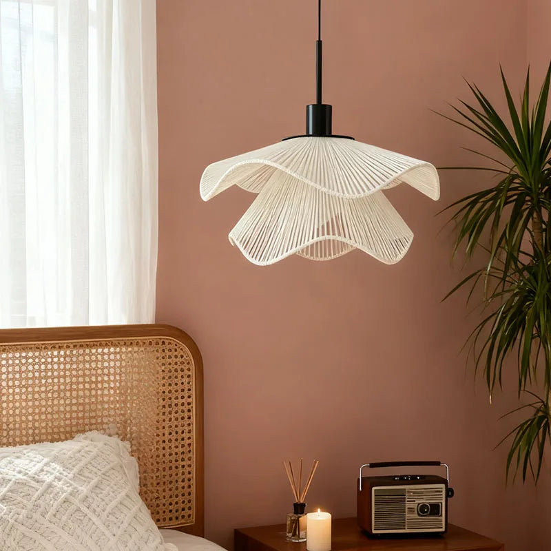 Suspension Vagues Tissu Blanc Sculptural Design - Chambre Salon Cuisine — Lumio