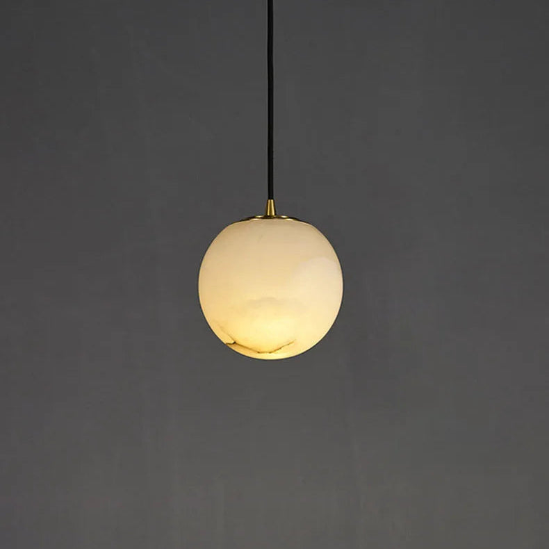 Suspension Cylindre Marbre Blanc et Laiton Épuré Design - Chambre Salon Cuisine — Procyon