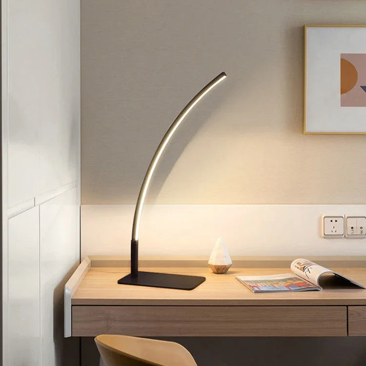 Lampe de Table Arche Aluminium Blanc Minimaliste Design - Chambre Bureau Salon — Arceau
