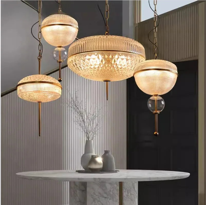 Suspension Sphère Verre Texturé et Laiton Doré Art Déco Boule - Salon Salle à Manger Chambre — Astro