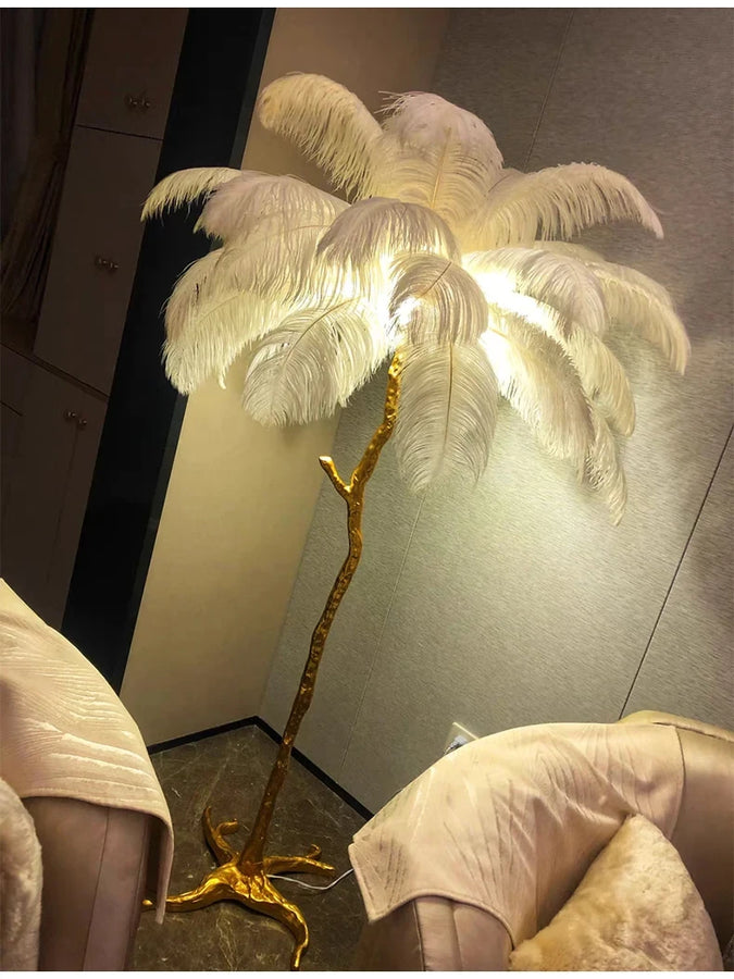 Lampadaire Feuillage Plumes Blanches et Métal Doré Art Déco - Salon Bureau Chambre — Folium