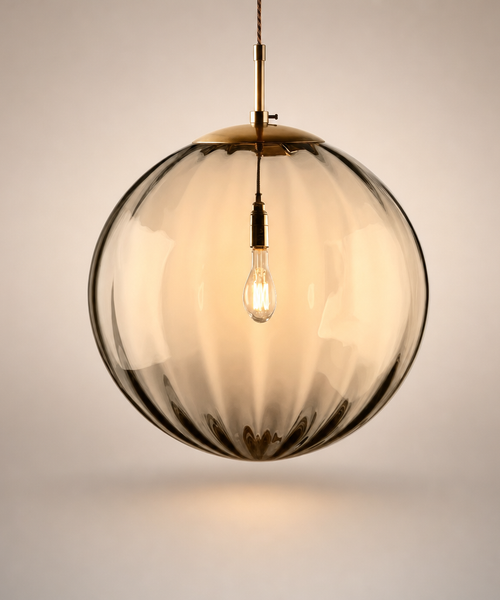 Suspension Sphère Verre Coloré et Laiton Épuré Design Boule - Cuisine Salon Salle à Manger — Mimosa