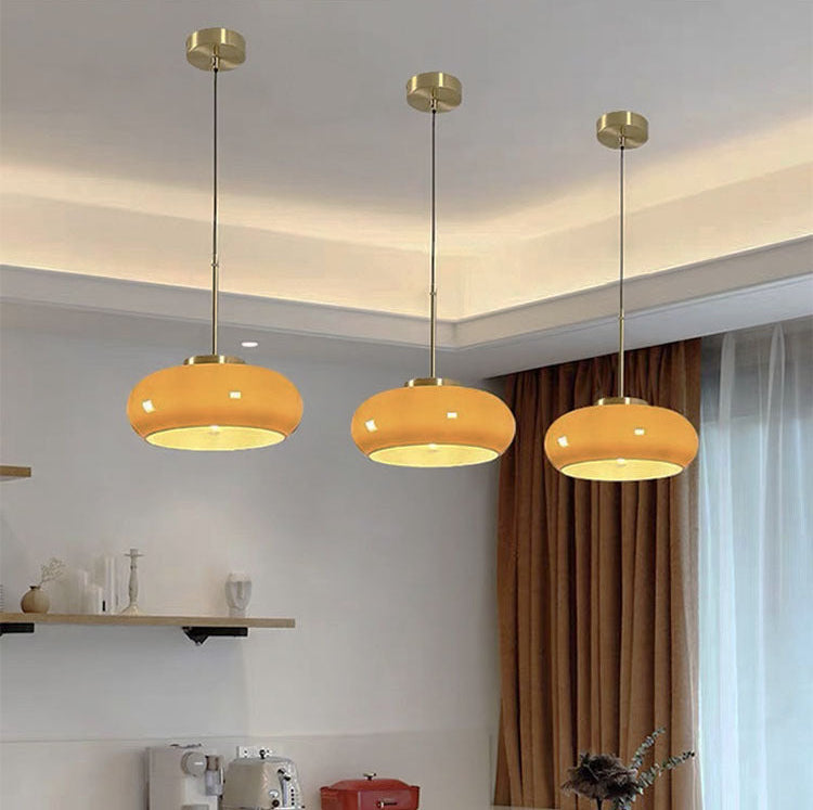 Orbe Sphère Verre Opalin et Laiton Minimaliste