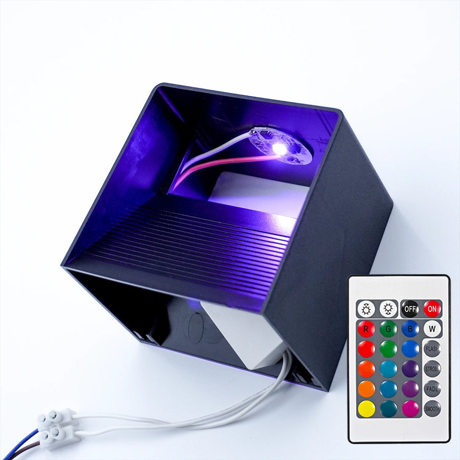 Rute Cube Aluminium Noir Épuré
