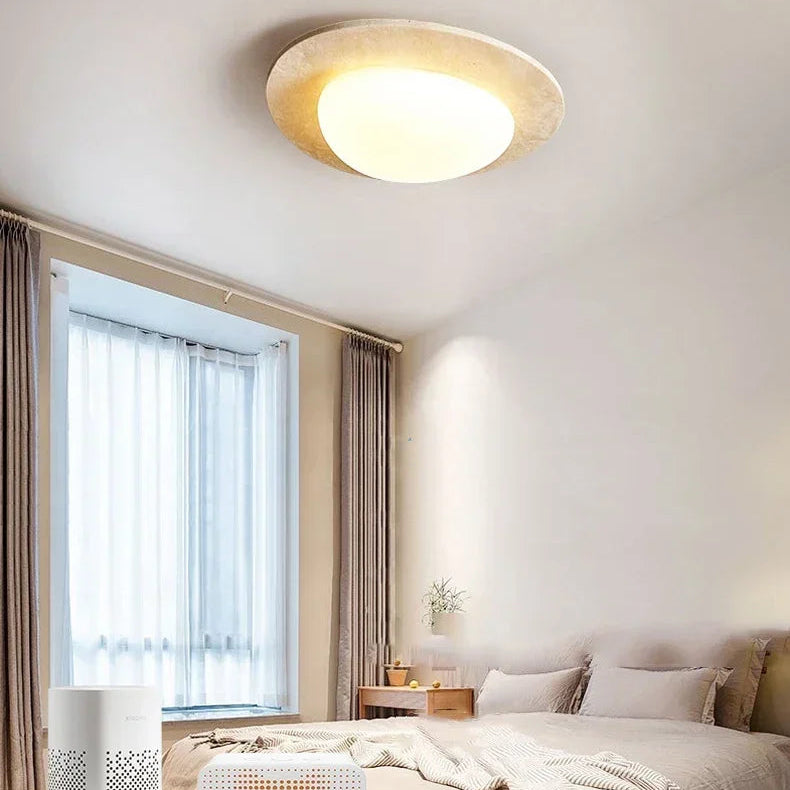 Plafonnier Ovale Verre Opalin Blanc Épuré Design Moderne - Salle de Bain Salon Chambre — Aristide