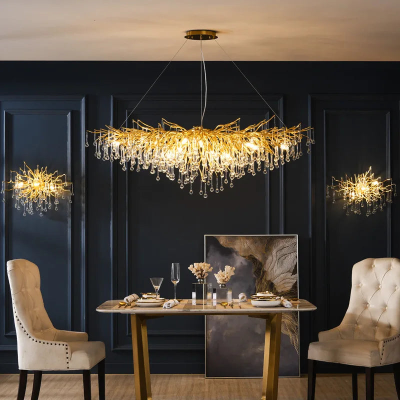 Randi Cascade Cristal et Métal Doré Luxueux
