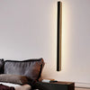 Edmond Ligne Acier Noir Mat Minimaliste