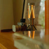 Lampe de Table Cylindre Métal Argenté Minimaliste Design - Chambre Bureau Salon — Stria