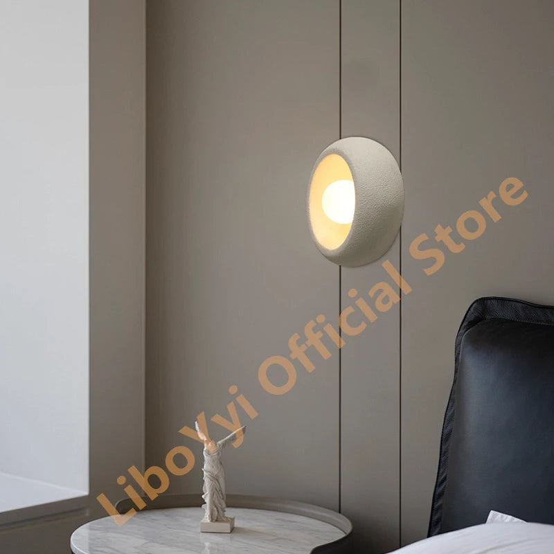 Léonore Sphères Métal Blanc Minimaliste