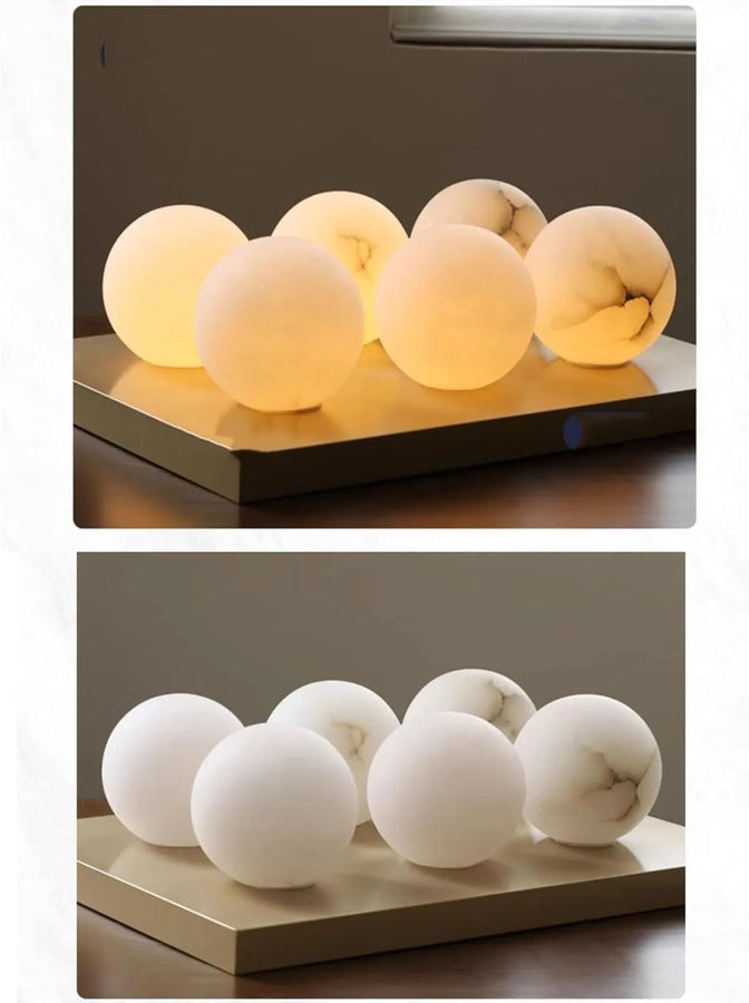 Lumis250 Sphère Albâtre Blanc et Laiton Épuré