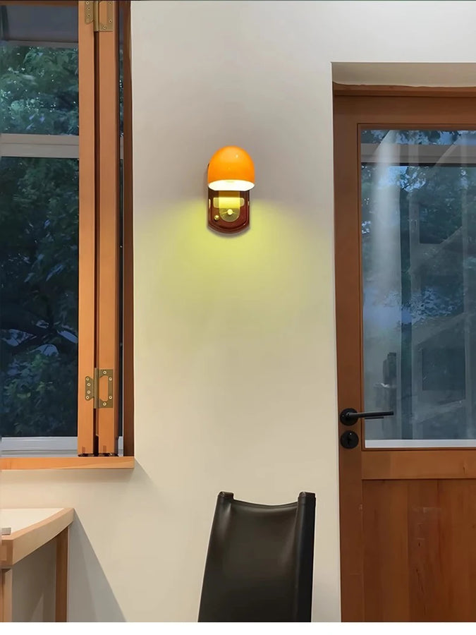 Lucien Dôme Verre Ambré et Bois Laqué