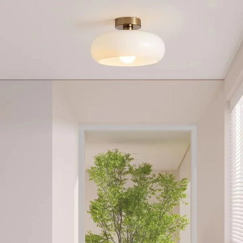 Plafonnier Sphère Verre Opalin et Laiton Minimaliste Design Moderne Boule - Salon Salle à Manger Chambre — Vesta