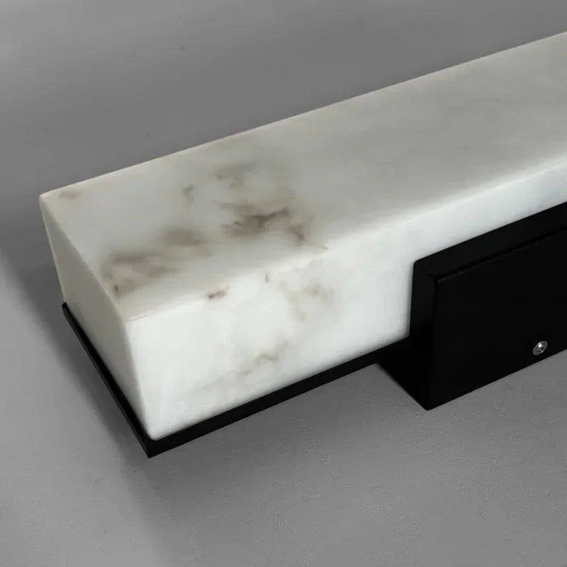 Cylindre Marbre Blanc et Noir Épuré — Moire