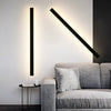 Edmond Ligne Acier Noir Mat Minimaliste