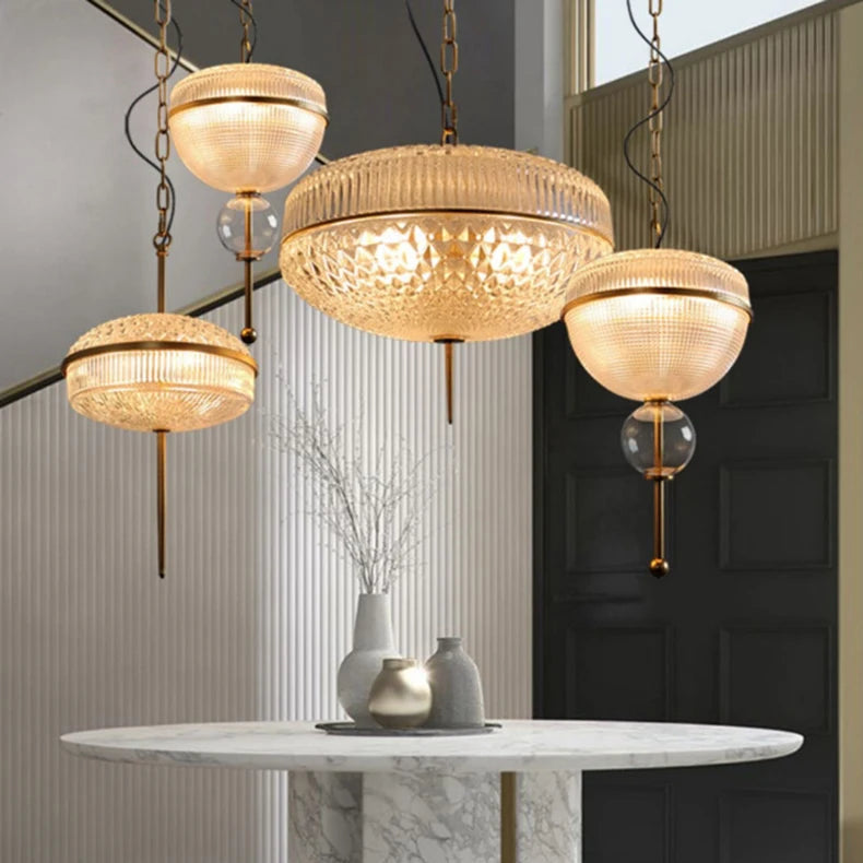 Suspension Sphère Verre Texturé et Laiton Doré Art Déco Boule - Salon Salle à Manger Chambre — Astro