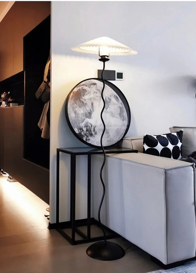 Lampadaire Spirale Métal Noir et Abat-Jour Plissé - Salon Bureau Chambre — Spiro