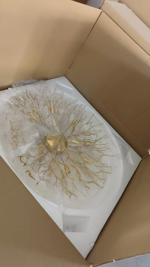 Randi Cascade Cristal et Métal Doré Luxueux