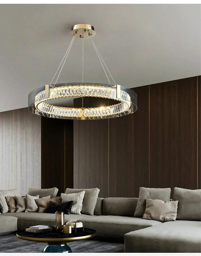 Nexo Anneau Cristal et Métal Chromé Éclatant