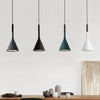 Suspension Cône Métal Noir Mat Minimaliste Design - Cuisine Salon Bureau — Effilé