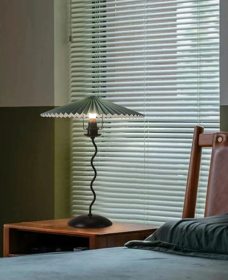 Lampadaire Spirale Métal Noir et Abat-Jour Plissé - Salon Bureau Chambre — Spiro