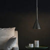 Suspension Cône Métal Noir Mat Minimaliste Design - Cuisine Salon Bureau — Effilé
