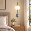 Aldebaran bleu gris à deux boules — visualisation en situation dans une chambre