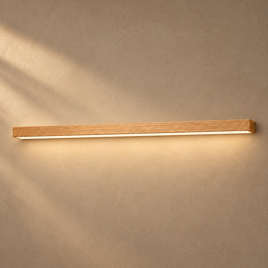 Ligna — applique en bois naturel sur fond gris clair