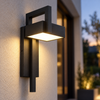 Polygo — applique noire H38 cm, lumière chaude
